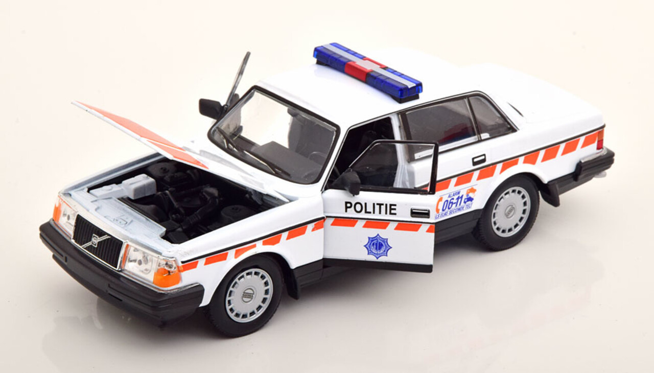 Volvo Volvo 240 GL 1986 'Dutch Police' - 1:24 - Welly Volvo Volvo 240 GL 1986 'Dutch Police' - 1:24 - Welly