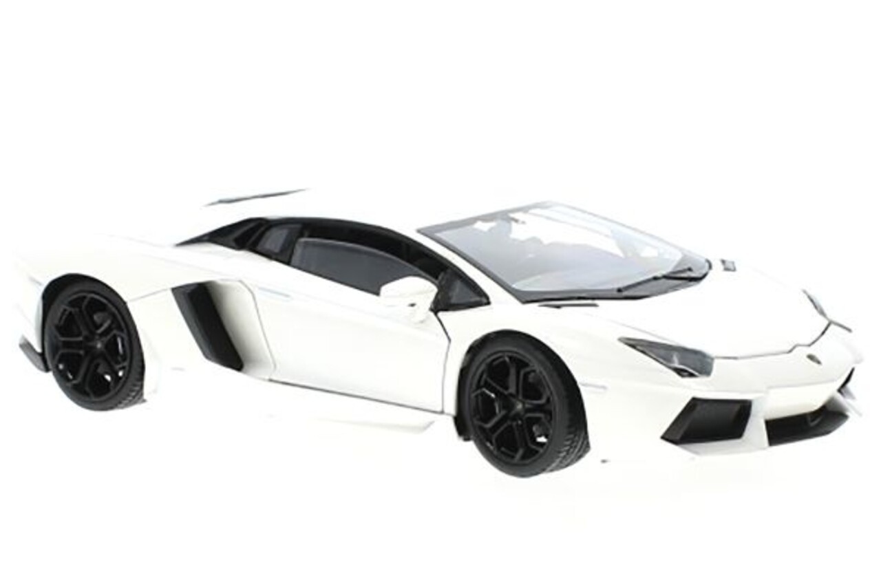 Lamborghini Lamborghini Aventador LP700-4 2011 - 1:24 - Welly