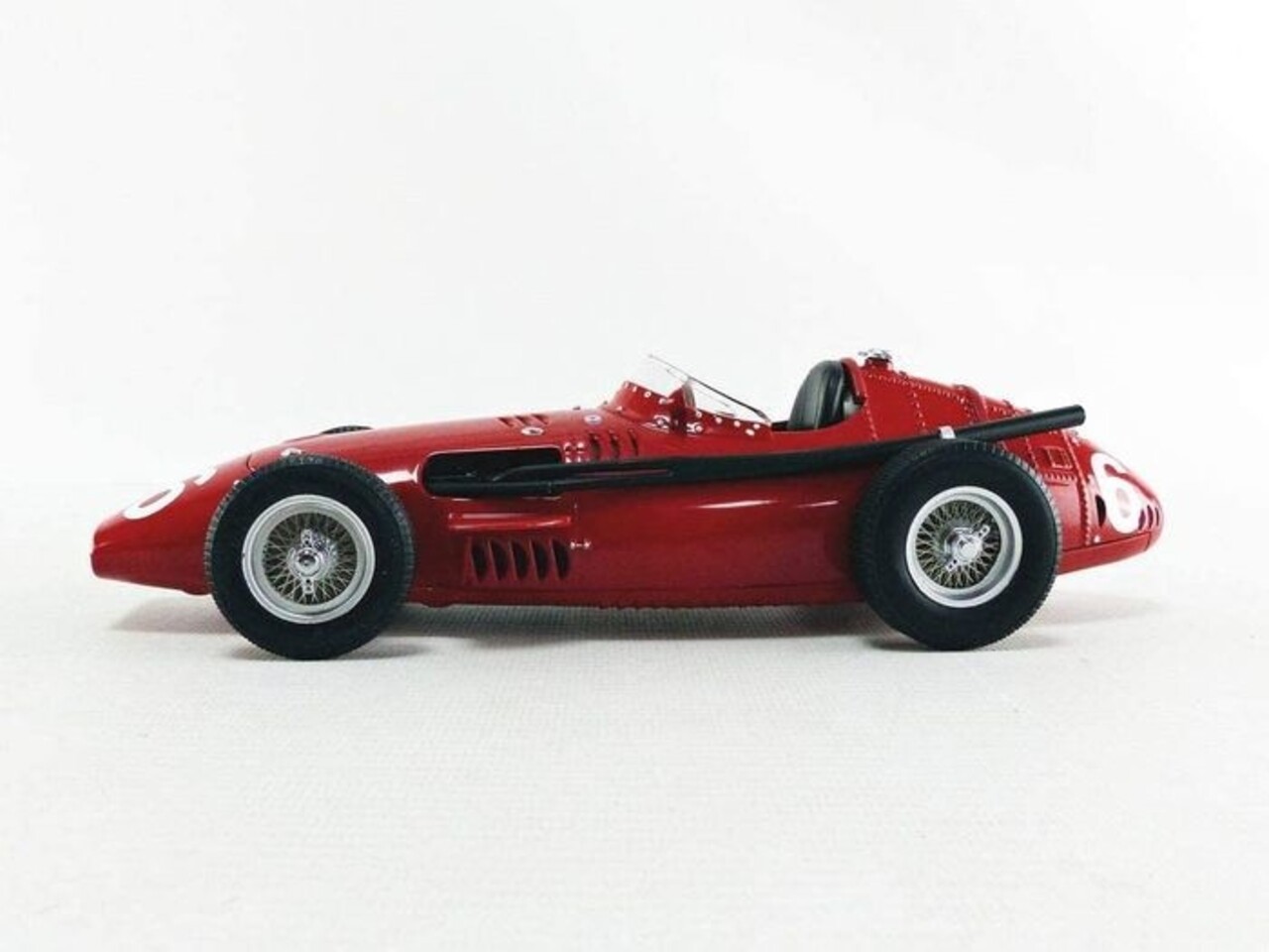 Formule 1 Maserati 250F #6 GP Argentina 1957 - 1:18 - CMR Classic Model Replicars Formule 1 Maserati 250F #6 GP Argentina 1957 - 1:18 - CMR Classic Model Replicars
