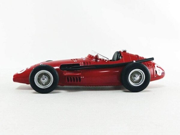 Formule 1 Maserati 250F #6 GP Argentina 1957 - 1:18 - CMR Classic Model Replicars Formule 1 Maserati 250F #6 GP Argentina 1957 - 1:18 - CMR Classic Model Replicars