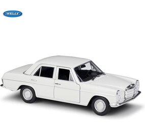 Mercedes-Benz Mercedes-Benz 220 (W115) 1968 - 1:24 - Welly Mercedes-Benz Mercedes-Benz 220 (W115) 1968 - 1:24 - Welly