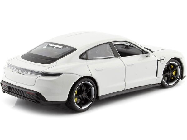 Porsche Porsche Taycan Turbo S - 1:24 - Welly