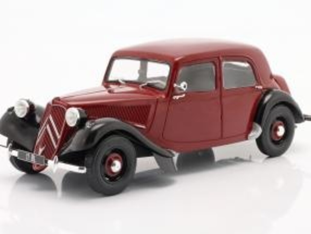 Citroen Citroen Traction Avant 11BL 1952 - 1:24 - Whitebox