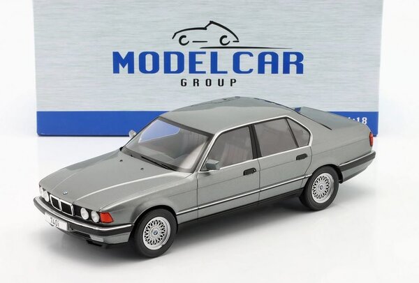 BMW BMW 7-Series (E32) 740i - 1:18 - Modelcar Group