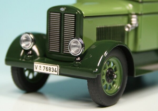 Phänomen Phänomen Granit 25 'Phänomen' - 1:43 - Premium ClassiXXs Phänomen Phänomen Granit 25 'Phänomen' - 1:43 - Premium ClassiXXs