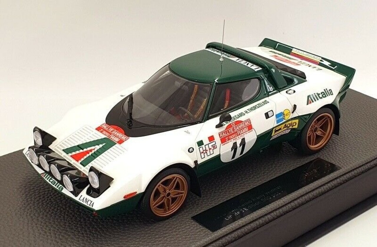 Lancia Lancia Stratos HF #11 Winner San Remo Rally 1975 - 1:18 - Top Marques Collectibles Lancia Lancia Stratos HF #11 Winner San Remo Rally 1975 - 1:18 - Top Marques Collectibles
