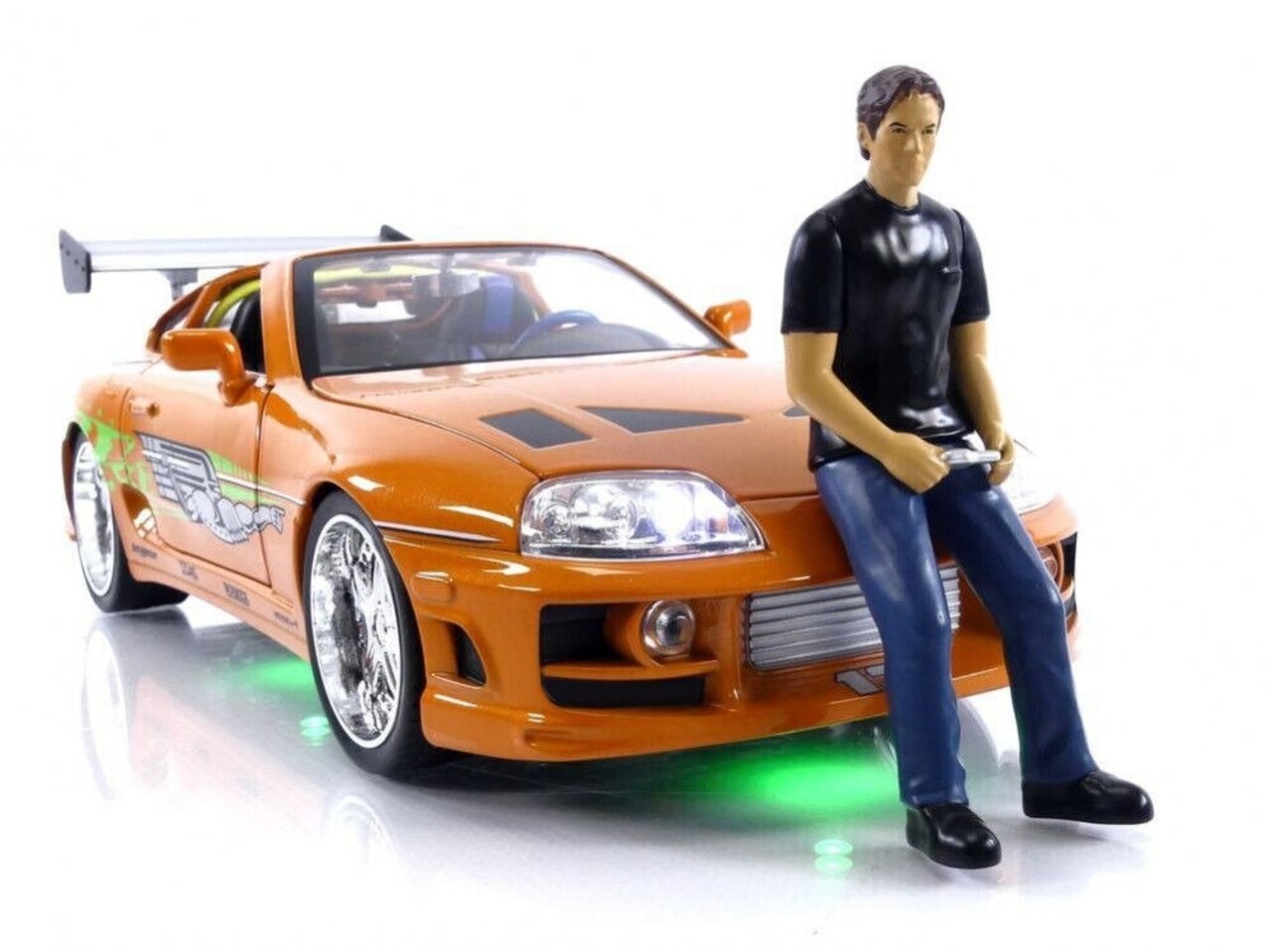 Movie Memorabilia Fast & Furious Toyota Supra 1995 (+ Brian Figure + Lights) - 1:18 - Jada Toys Movie Memorabilia Fast & Furious Toyota Supra 1995 (+ Brian Figure + Lights) - 1:18 - Jada Toys