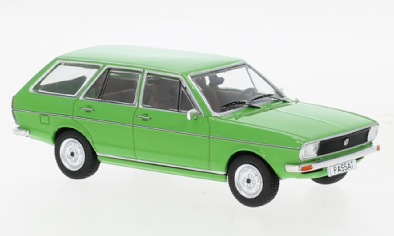 Volkswagen VW Passat Variant LS 1975 - 1:43 - IXO Models Volkswagen VW Passat Variant LS 1975 - 1:43 - IXO Models