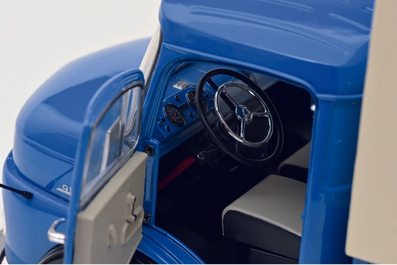 Mercedes-Benz Mercedes-Benz L911 - 1:18 - Schuco Mercedes-Benz Mercedes-Benz L911 - 1:18 - Schuco