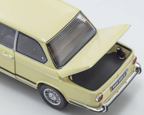 BMW BMW 2002Tii 1972 - 1:18 - Kyosho BMW BMW 2002Tii 1972 - 1:18 - Kyosho