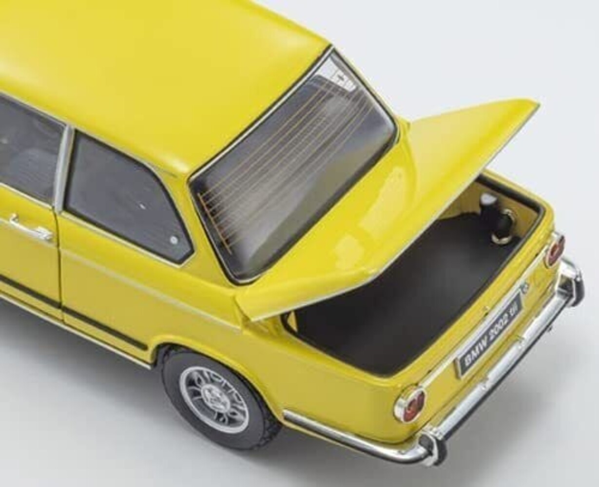 BMW BMW 2002Tii 1972 - 1:18 - Kyosho BMW BMW 2002Tii 1972 - 1:18 - Kyosho