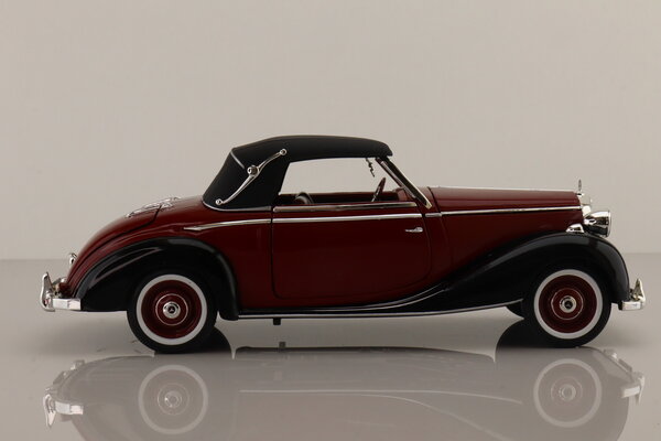 Mercedes-Benz Mercedes-Benz 170S Cabriolet 1950 - 1:18 - Signature Models
