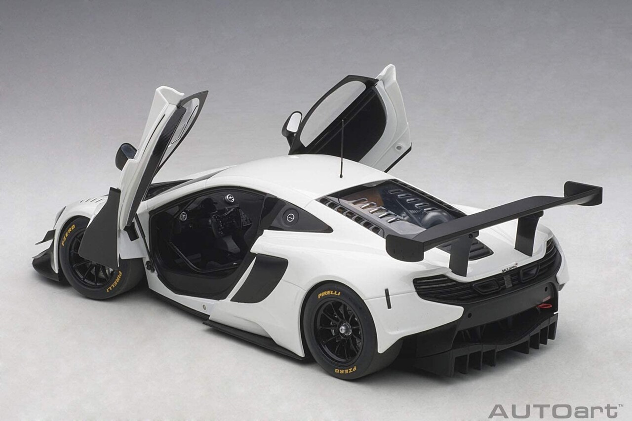 McLaren McLaren 650S GT3 - 1:18 - AUTOart