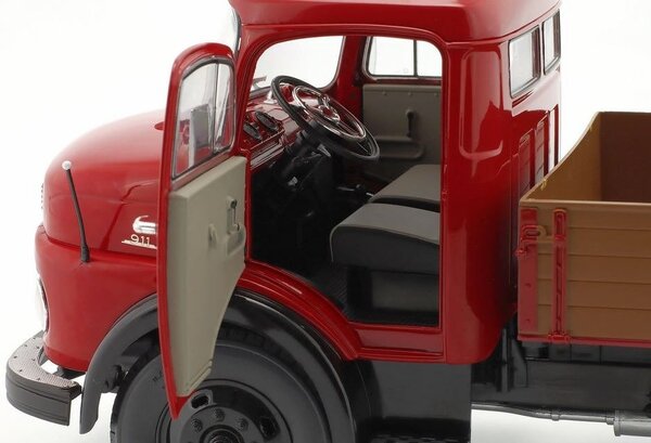 Mercedes-Benz Mercedes-Benz L911 - 1:18 - Schuco Mercedes-Benz Mercedes-Benz L911 - 1:18 - Schuco