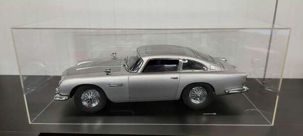 Eaglemoss Collections Show Case (Without Base Plate) - 1:8 - Eaglemoss Eaglemoss Collections Show Case (Without Base Plate) - 1:8 - Eaglemoss