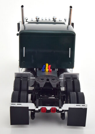 Kenworth Kenworth W900 Tractor 6x4 1989 - 1:18 - Road Kings Kenworth Kenworth W900 Tractor 6x4 1989 - 1:18 - Road Kings