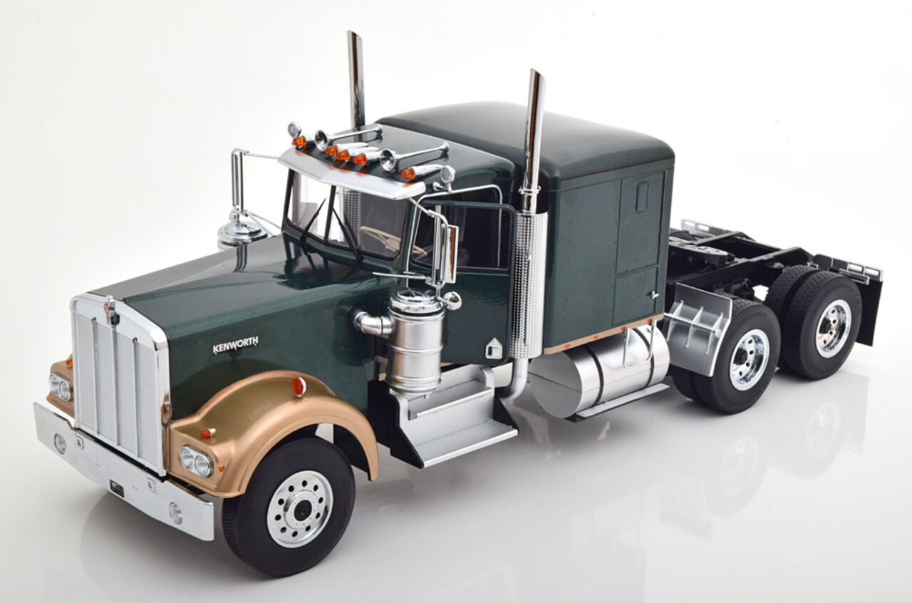 Kenworth Kenworth W900 Tractor 6x4 1989 - 1:18 - Road Kings Kenworth Kenworth W900 Tractor 6x4 1989 - 1:18 - Road Kings