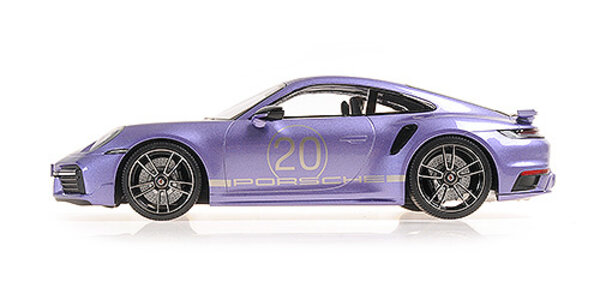 Porsche Porsche 911 Turbo S Sport Design Package 2021 - 1:18 - Minichamps