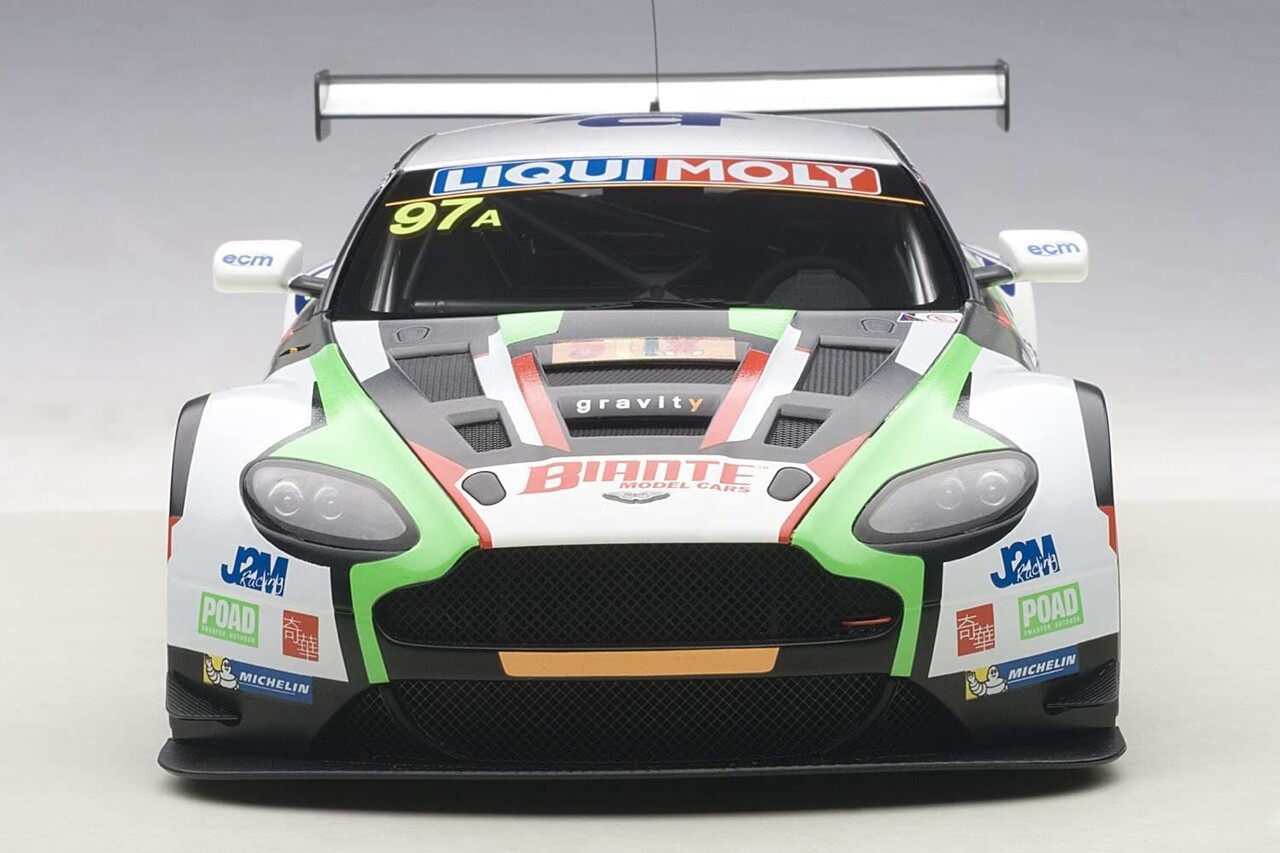 Aston Martin Aston Martin V12 Vantage #97A Bathurst 12 Hours Endurance Race 2015 - 1:18 - AUTOart Aston Martin Aston Martin V12 Vantage #97A Bathurst 12 Hours Endurance Race 2015 - 1:18 - AUTOart