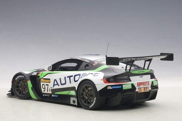 Aston Martin Aston Martin V12 Vantage #97A Bathurst 12 Hours Endurance Race 2015 - 1:18 - AUTOart Aston Martin Aston Martin V12 Vantage #97A Bathurst 12 Hours Endurance Race 2015 - 1:18 - AUTOart