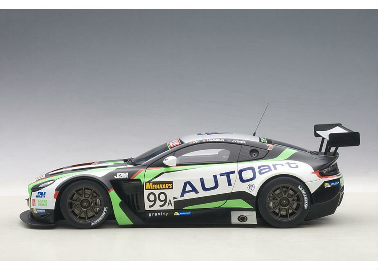 Aston Martin Aston Martin V12 Vantage #99A Bathurst 12 Hours Endurance Race 2015 - 1:18 - AUTOart