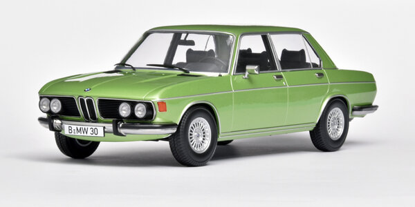 BMW BMW 3.0 S E3 - 1:18 - KK Scale BMW BMW 3.0 S E3 - 1:18 - KK Scale