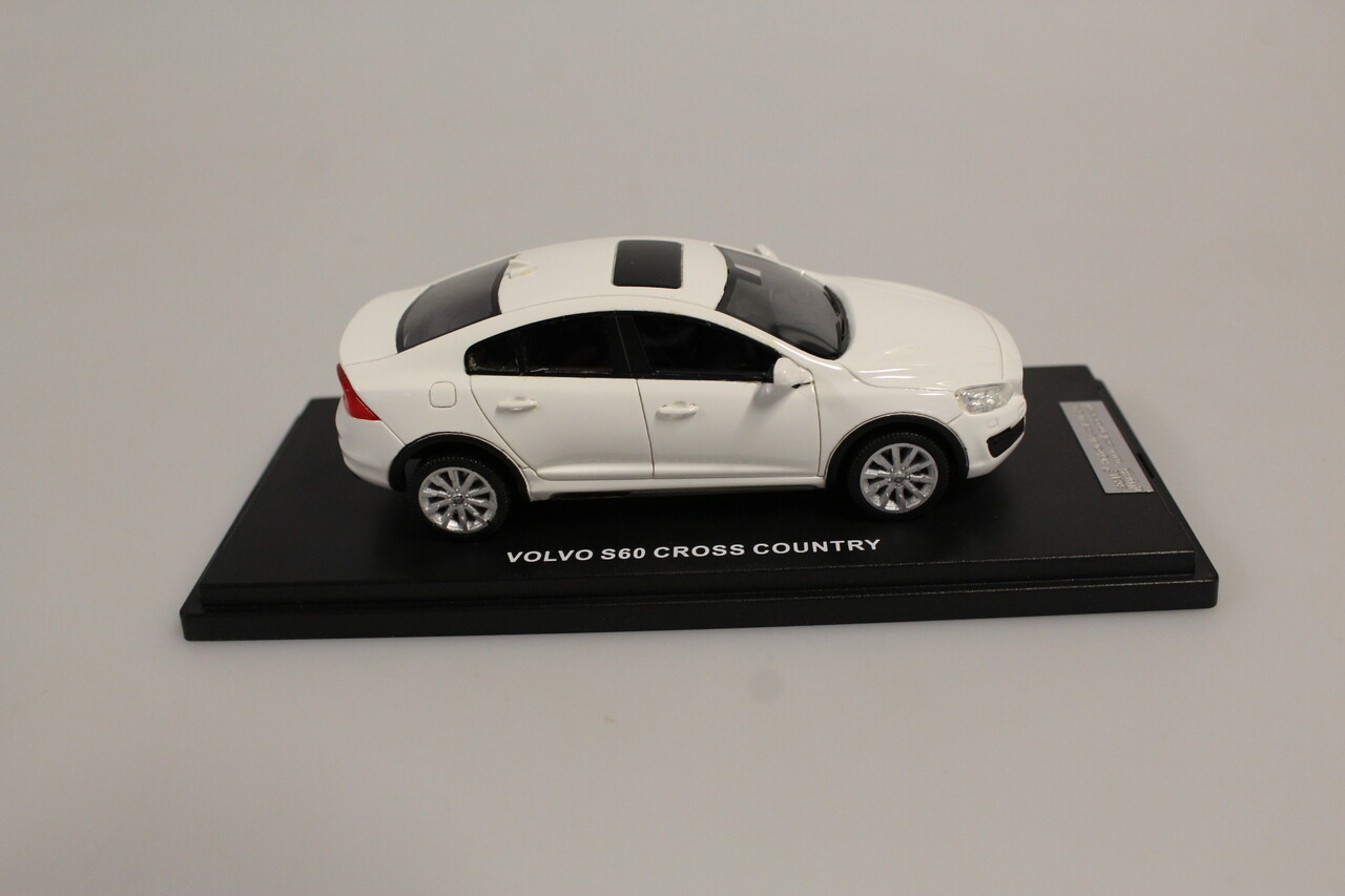 Volvo Volvo S60 Cross Country - 1:43 - Scale Masters