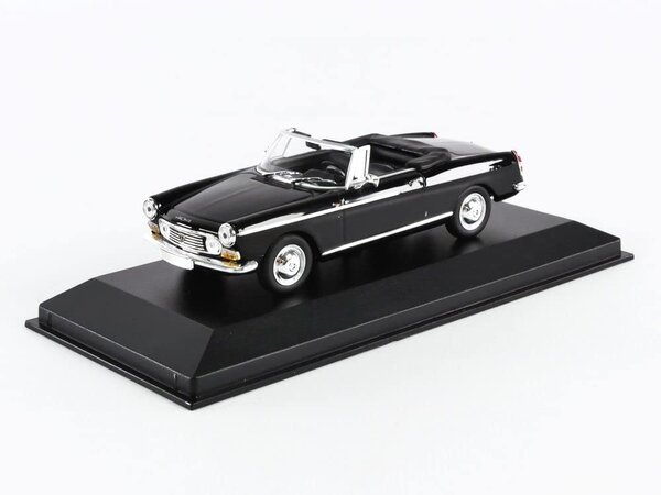 Peugeot Peugeot 404 Cabriolet 1962 - 1:43 - MaXichamps