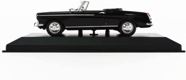 Peugeot Peugeot 404 Cabriolet 1962 - 1:43 - MaXichamps