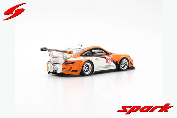 Porsche Porsche 997 GT3 R Hybrid #92 6th 1000 kms of Zhuhai ILMC 2010 Winner LMGTH Class - 1:43 - Spark Porsche Porsche 997 GT3 R Hybrid #92 6th 1000 kms of Zhuhai ILMC 2010 Winner LMGTH Class - 1:43 - Spark