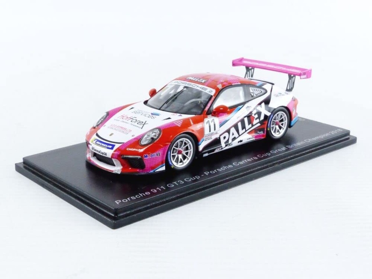 Porsche Porsche 911 GT3 Cup #11 Porsche Carrera Cup Great Britain Champion 2018 - 1:43 - Spark Porsche Porsche 911 GT3 Cup #11 Porsche Carrera Cup Great Britain Champion 2018 - 1:43 - Spark