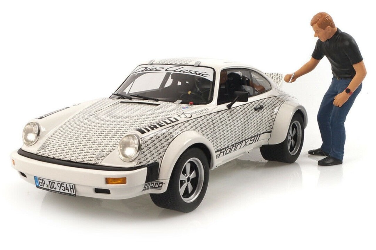 Porsche Porsche 911 'Röhrl x 911' + Figur - 1:18 - Schuco Porsche Porsche 911 'Röhrl x 911' + Figur - 1:18 - Schuco