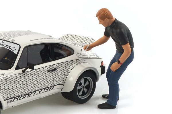Porsche Porsche 911 'Röhrl x 911' + Figur - 1:18 - Schuco Porsche Porsche 911 'Röhrl x 911' + Figur - 1:18 - Schuco