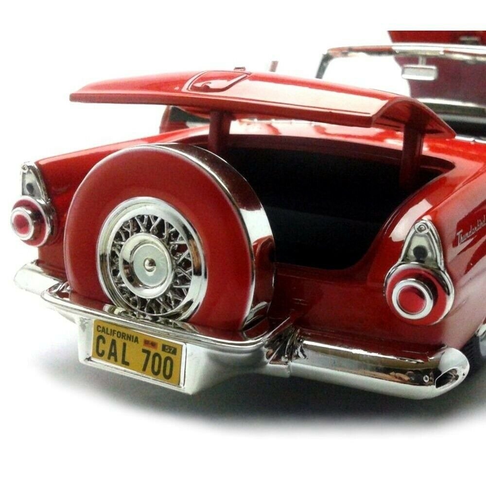 Ford Ford Thunderbird 1956 - 1:18 - Motor Max Ford Ford Thunderbird 1956 - 1:18 - Motor Max