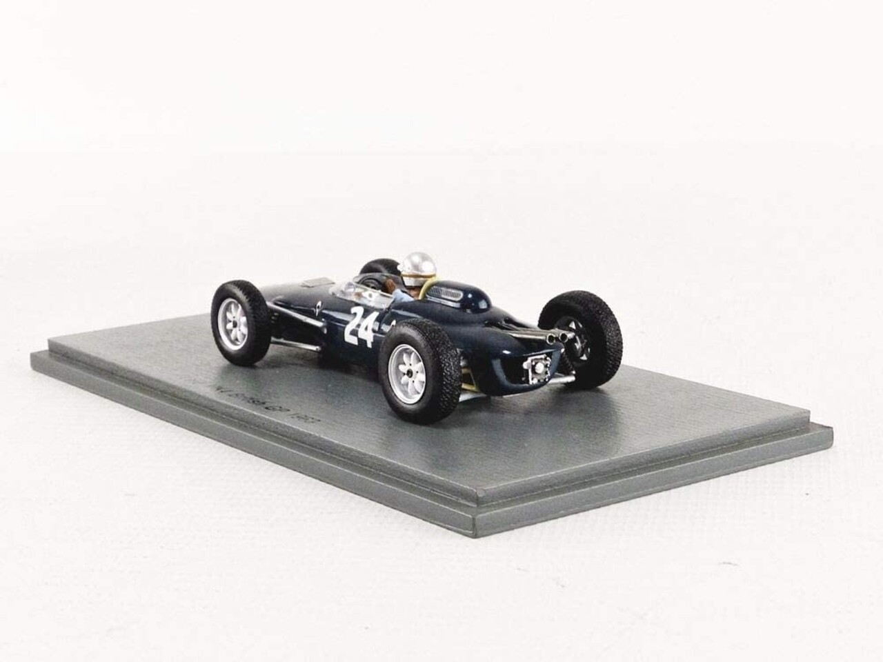 Formule 1 Lola MK4 #24 British GP 1963 - 1:43 - Spark Formule 1 Lola MK4 #24 British GP 1963 - 1:43 - Spark