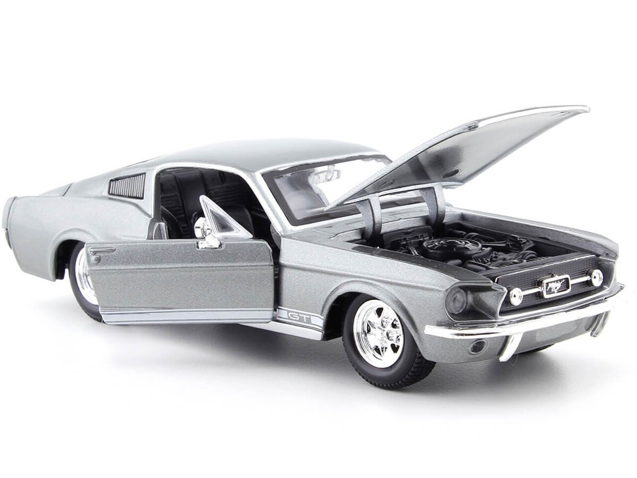 Ford Ford Mustang GT 1967 - 1:24 - Maisto