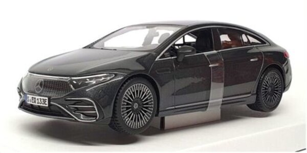 Mercedes-Benz Mercedes-Benz EQS (V297) 2022 - 1:27 - Maisto Mercedes-Benz Mercedes-Benz EQS (V297) 2022 - 1:27 - Maisto