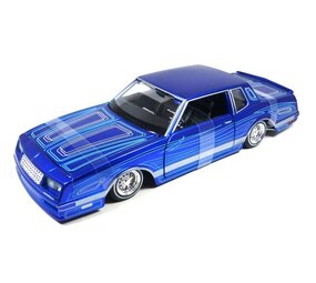 Chevrolet Chevrolet Monte Carlo Custom 1986 - 1:24 - Maisto Chevrolet Chevrolet Monte Carlo Custom 1986 - 1:24 - Maisto