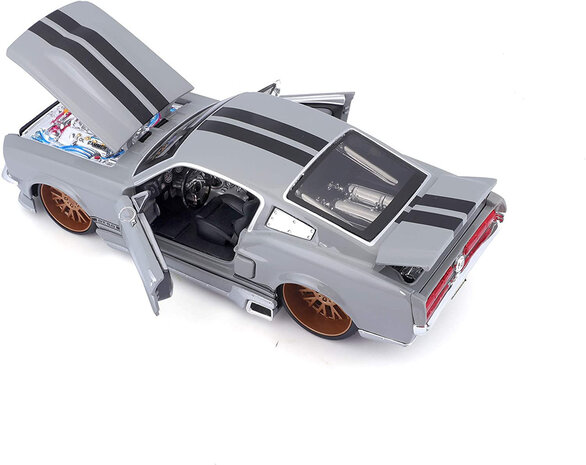 Ford Ford Mustang GT 1967 - 1:24 - Maisto