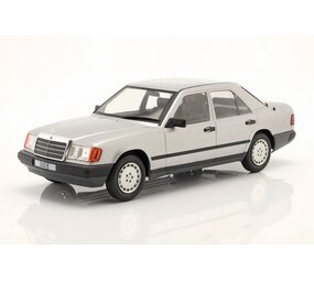 Mercedes-Benz Mercedes-Benz 300E W124 1984 - 1:18 - Modelcar Group Mercedes-Benz Mercedes-Benz 300E W124 1984 - 1:18 - Modelcar Group