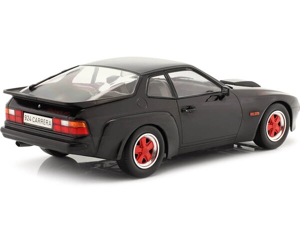 Porsche Porsche 924 Carrera GT 1981 (Red Rims) - 1:18 - Modelcar Group Porsche Porsche 924 Carrera GT 1981 (Red Rims) - 1:18 - Modelcar Group