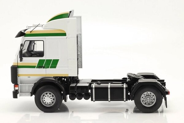Scania Scania 143M Topline 'Schenker' - 1:18 - Modelcar Group