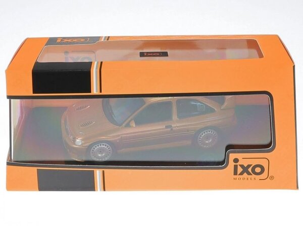 Ford Ford Escort RS Cosworth ''Custom'' 1992 - 1:43 - IXO Models