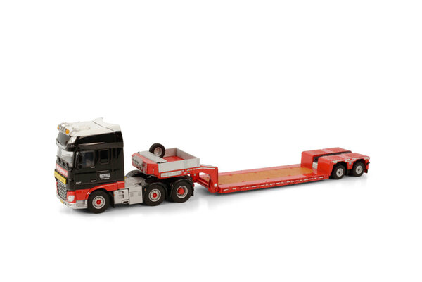 Daf DAF XF Super Space Cab (MY2017)  6x2 Twinsteer + Euro Low Loader 2 Axle 'Multiwheels' -1:50 - WSI Models Daf DAF XF Super Space Cab (MY2017)  6x2 Twinsteer + Euro Low Loader 2 Axle 'Multiwheels' -1:50 - WSI Models