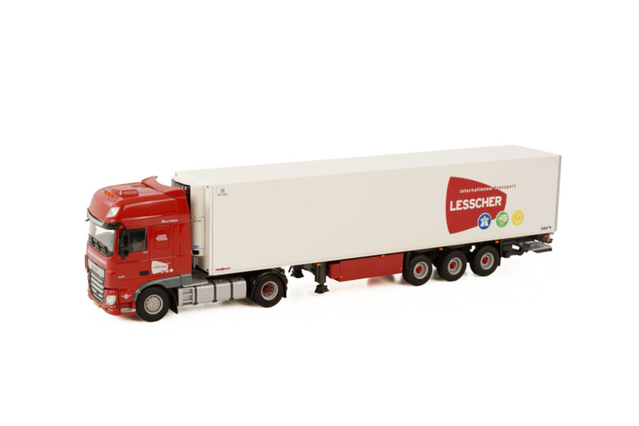 Daf DAF XF Super Space Cab (MY2017)  4x2 + Reefer Semitrailer 3 Axle 'Lesscher Transport' -1:50 - WSI Models Daf DAF XF Super Space Cab (MY2017)  4x2 + Reefer Semitrailer 3 Axle 'Lesscher Transport' -1:50 - WSI Models