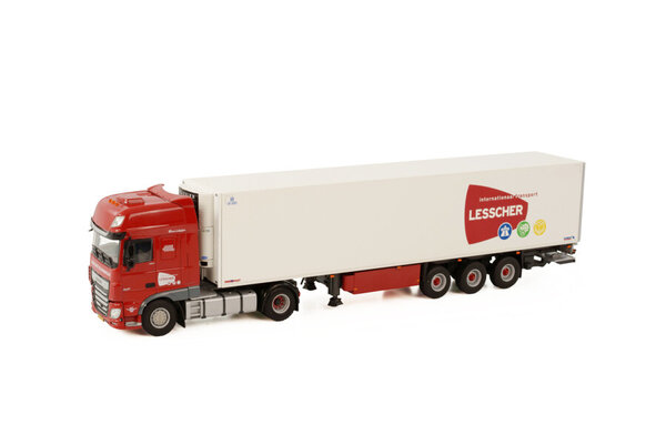 Daf DAF XF Super Space Cab (MY2017)  4x2 + Reefer Semitrailer 3 Axle 'Lesscher Transport' -1:50 - WSI Models Daf DAF XF Super Space Cab (MY2017)  4x2 + Reefer Semitrailer 3 Axle 'Lesscher Transport' -1:50 - WSI Models