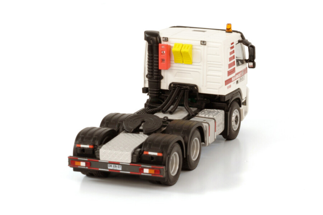 Volvo Volvo FM3 Sleeper Cab 6x4 Tractor 'Mammoet' - 1:50 - WSI Models Volvo Volvo FM3 Sleeper Cab 6x4 Tractor 'Mammoet' - 1:50 - WSI Models