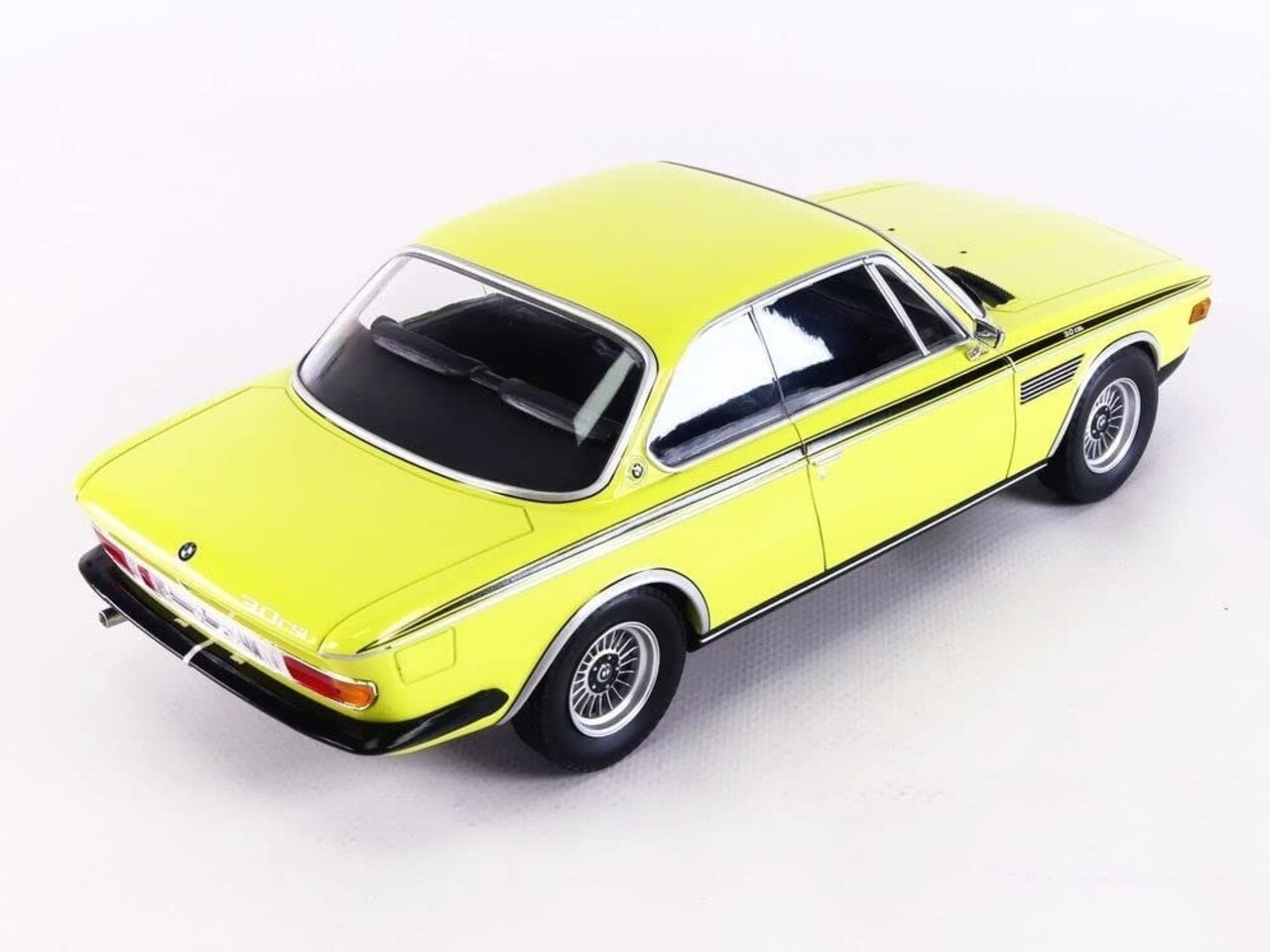 BMW BMW 3.0 CSL 1971 - 1:18 - Minichamps