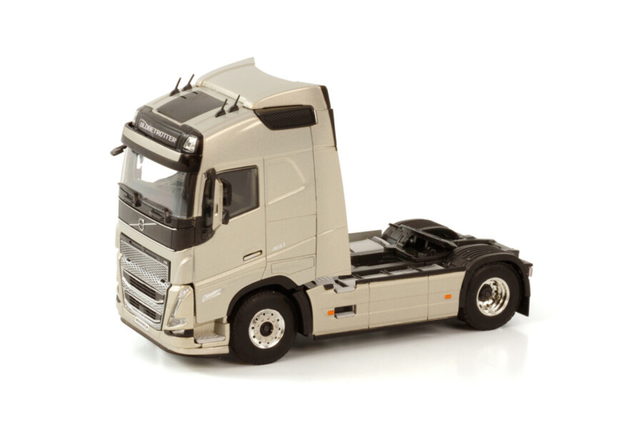 Volvo Volvo FH5 Globetrotter 4x2 - 1:50 - WSI Models