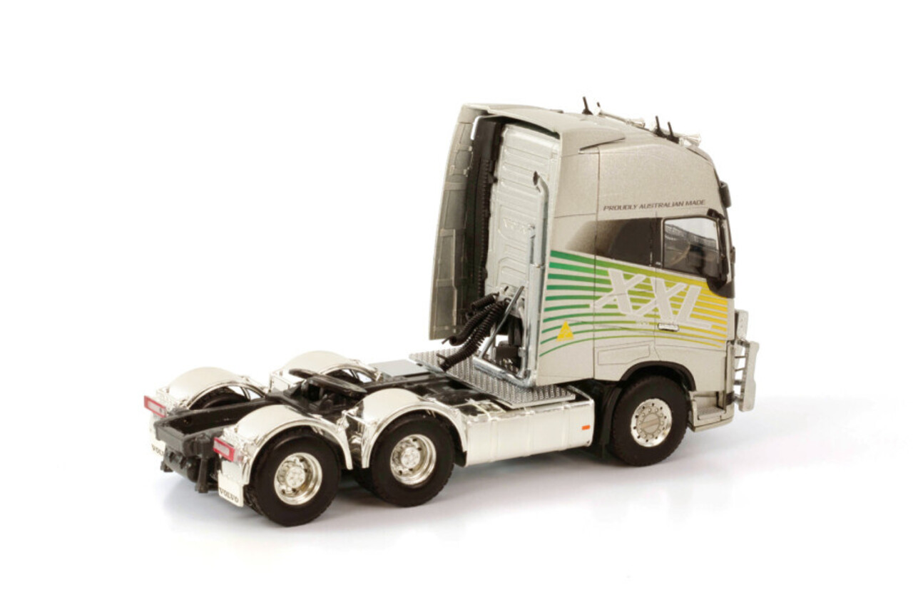 Volvo Volvo FH4 Globetrotter XXL 6x4 - 1:50 - WSI Models Volvo Volvo FH4 Globetrotter XXL 6x4 - 1:50 - WSI Models
